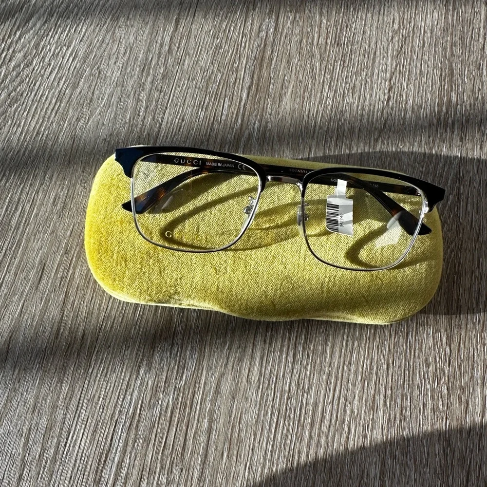 Gucci - Picture 7 of 8